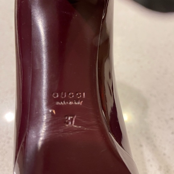 Gucci burgundy patent leather size 7 - Picture 5 of 6